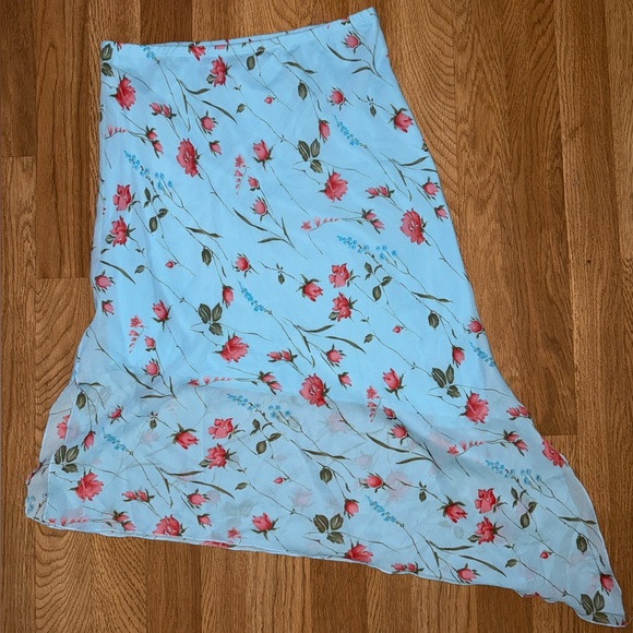 Vintage 90s Blue floral asymmetrical flowy skirt with pink accents - Picture 2 of 6